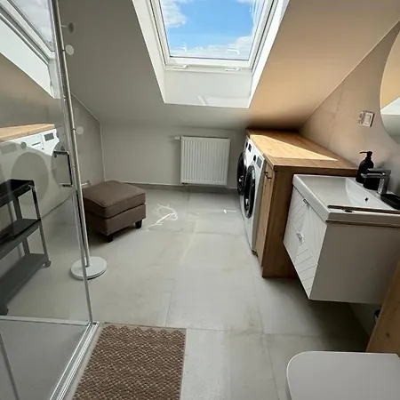 Homerentals - Reja - Blisko Zoo, Ogrodu Botanicznego Apartmán *