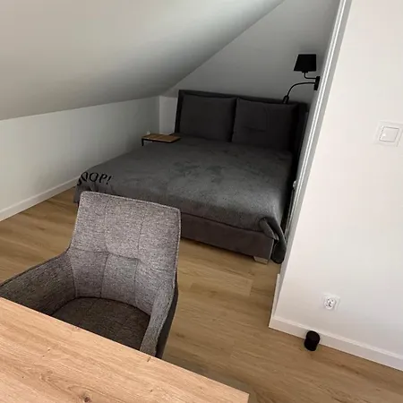 Homerentals - Reja - Blisko Zoo, Ogrodu Botanicznego Wroclaw