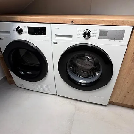 Homerentals - Reja - Blisko Zoo, Ogrodu Botanicznego * Wroclaw